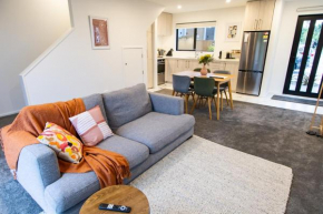 St Albans 2 bed townhouse with carpark, Christchurch